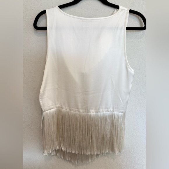 Elegant White Fringe Tank Top - Picture 3 of 8